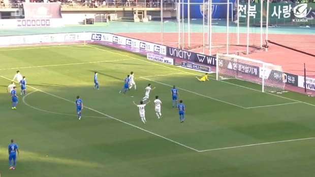 Best moments of Kim Jin-su at Jeonbuk
